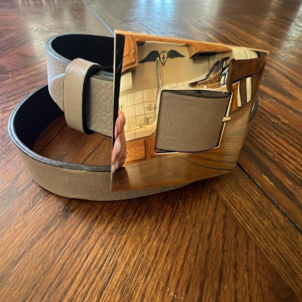 Vera Pelle Milano Italy Yo. Corbetta Leather Belt Taupe Gold Buckle S/M